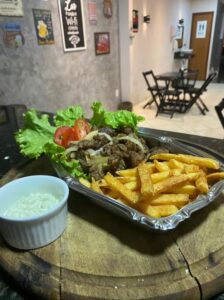 CARNE DE SOL COM FRITAS