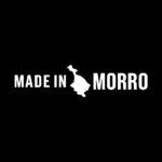 Logo da Made in Morro: texto branco e mapa estilizado de Morro do Chapéu sobre fundo preto